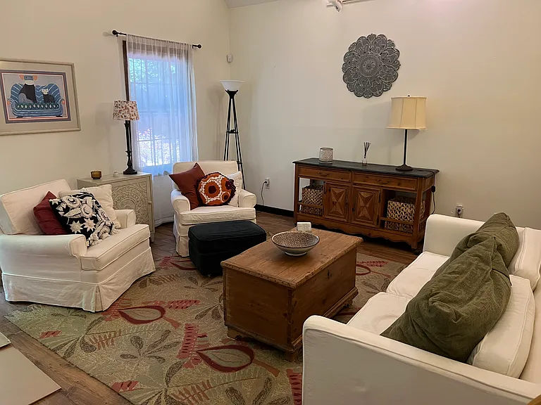 225 Merlin Ct — Photo 11