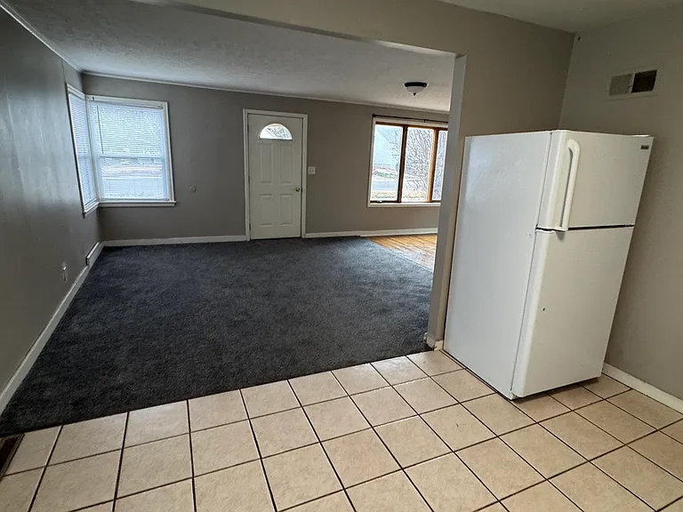 701 W 24th St #1 — Photo 17