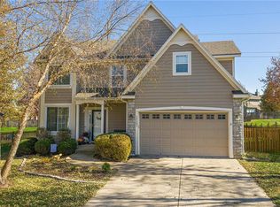 15363 S Gallery St, Olathe, KS 66062