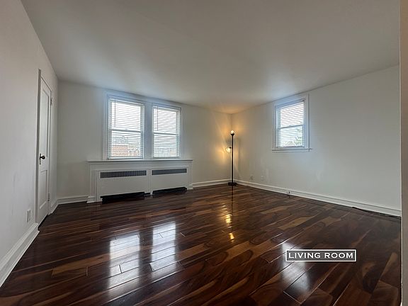 5th image of 4401 Oakmont St Floor 2