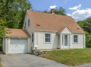 179 Parsons Ave, Waltham, MA 02453