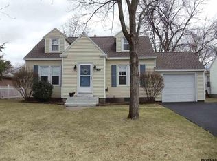 300 Nimitz Rd, Schenectady, NY 12304