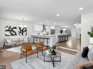 4033 Lake Glen Rd, Fairfax, VA 22033