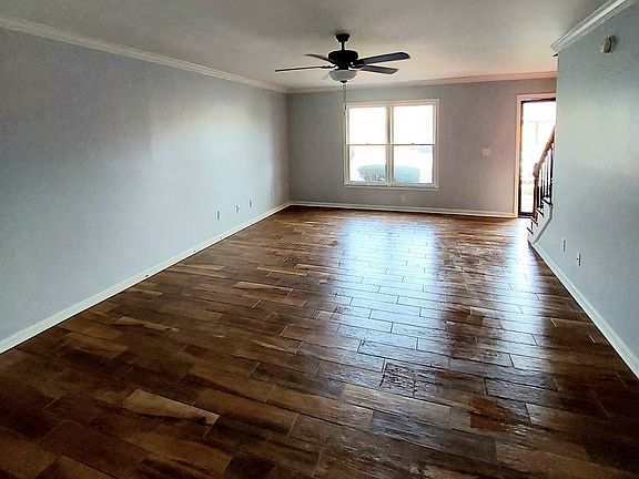 4th image of 756 Kent Rd