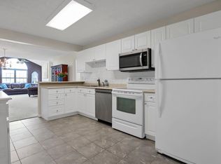 2450 Landings Way #2, Grove City, OH 43123