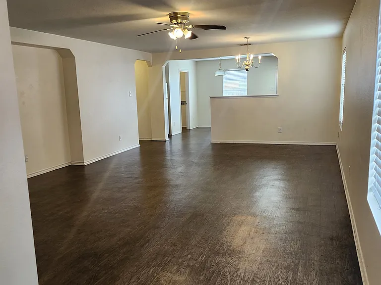3414 Ironwood Fls — Photo 4