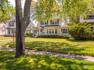 155 Seville Dr, Rochester, NY 14617