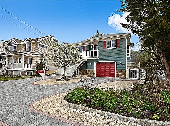 2nd image of 112 S Barnegat Ave