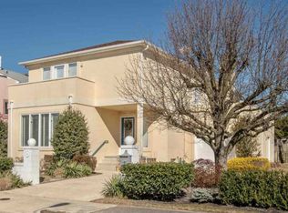 48 Seaside Ct, Margate, NJ 08402