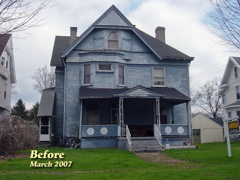 2nd image of 645 Maple Ln