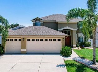 2706 Avon River Dr, Valrico, FL 33596