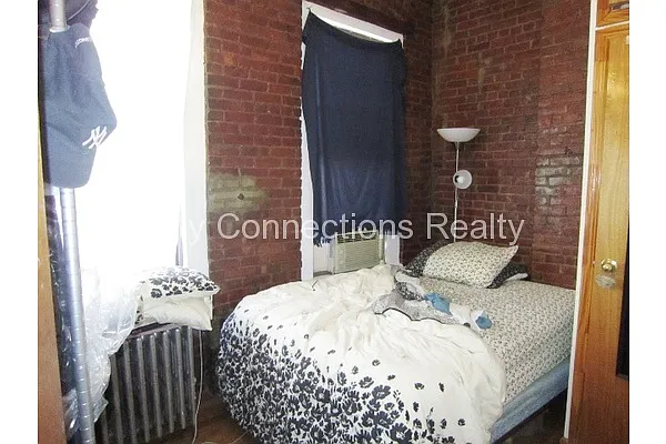 Rented by City Connections Realty | media 51