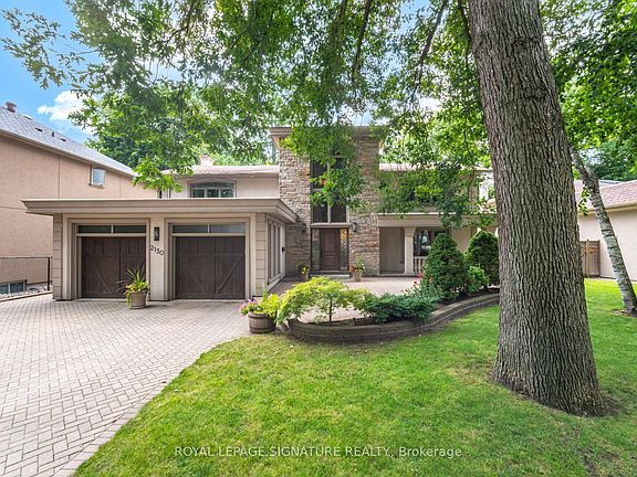 3rd image of 2130 Autumn Breeze Dr N