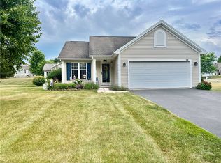 70 Glenn Hvn, Spencerport, NY 14559