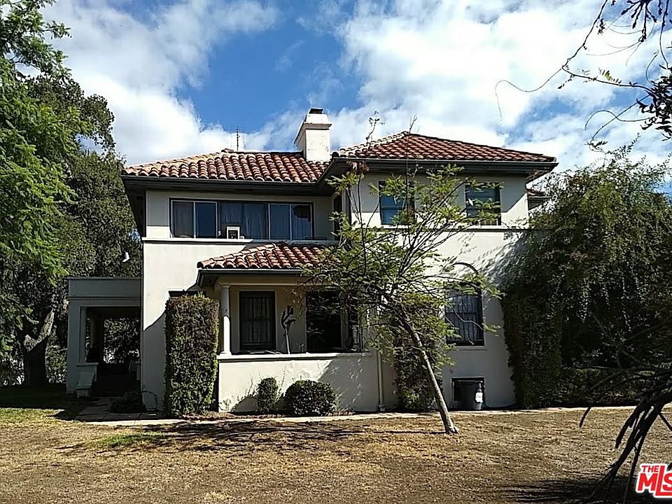 1st image of 2481 Vista Laguna Ter