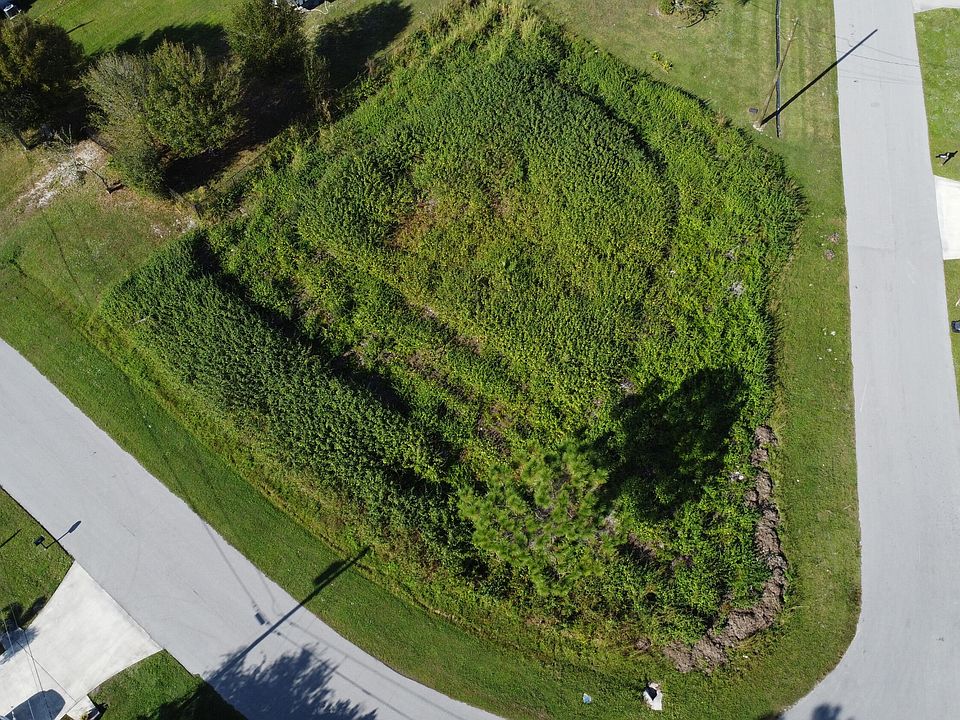 2nd image of 6166 NW Duke Circle