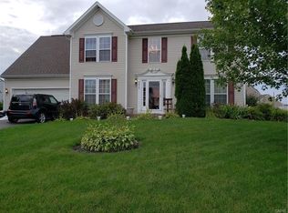 5517 Bingley Ln, Clay, NY 13041