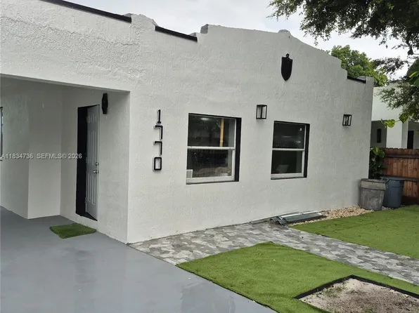 1770 NW 44th St, Miami, FL 33142