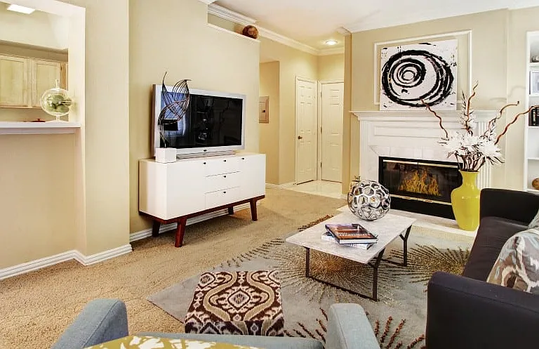 Tuscany Oaks Apartments — Photo 12