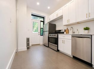 295 Classon Ave #1A, Brooklyn, NY 11205