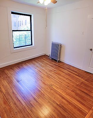 4th image of 2718 Morris Ave APT 3E