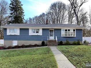 203 Washington Ave, Hillsdale, NJ 07642
