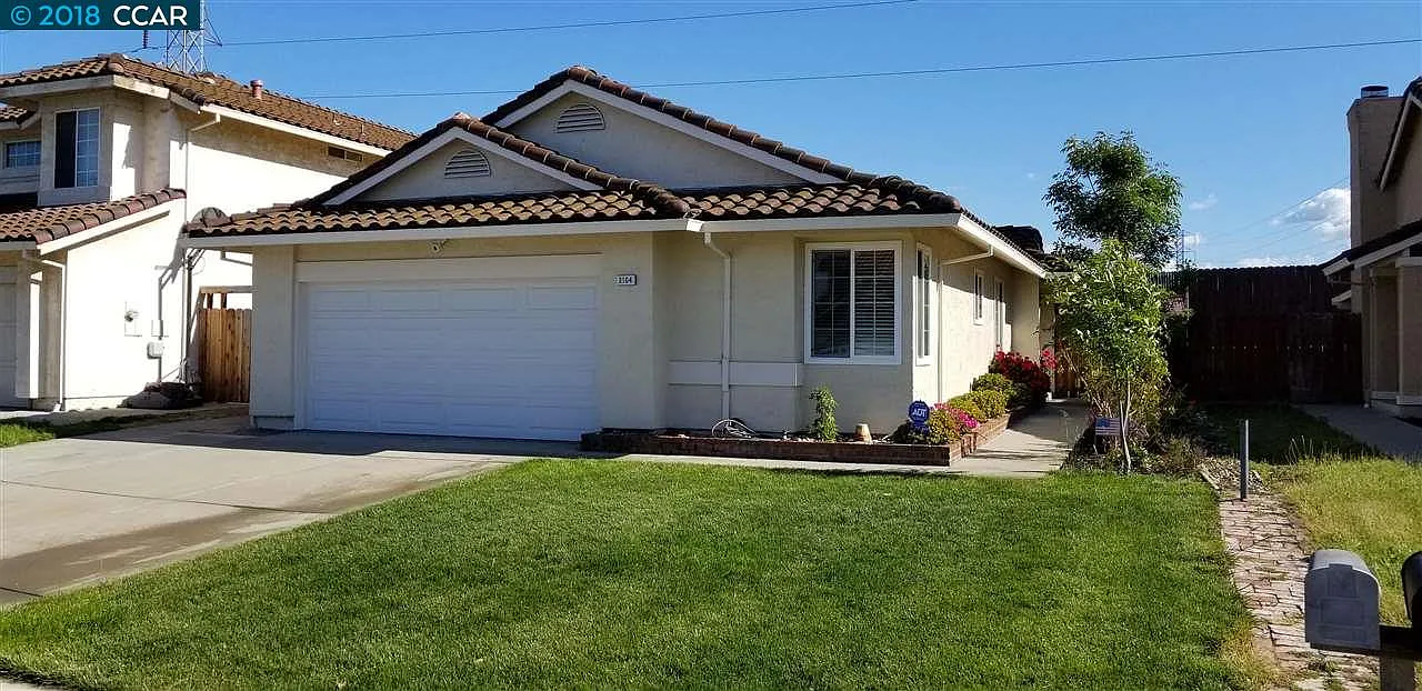 3104 Filbert St photo 1