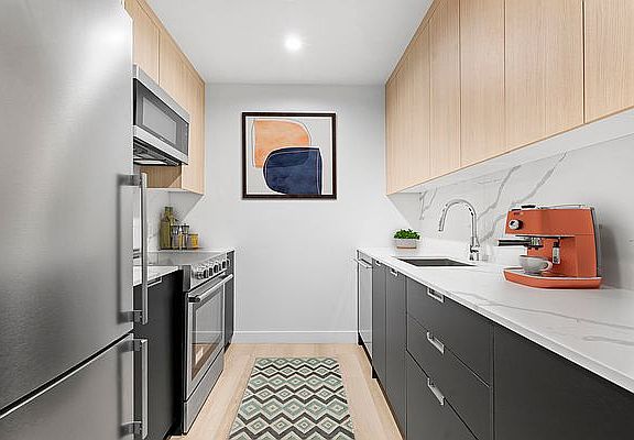 4th image of 108 Downing St APT 3A
