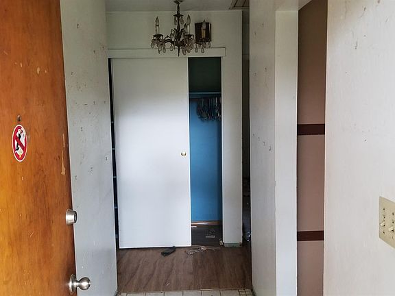4th image of 9380 Vallejo Dr