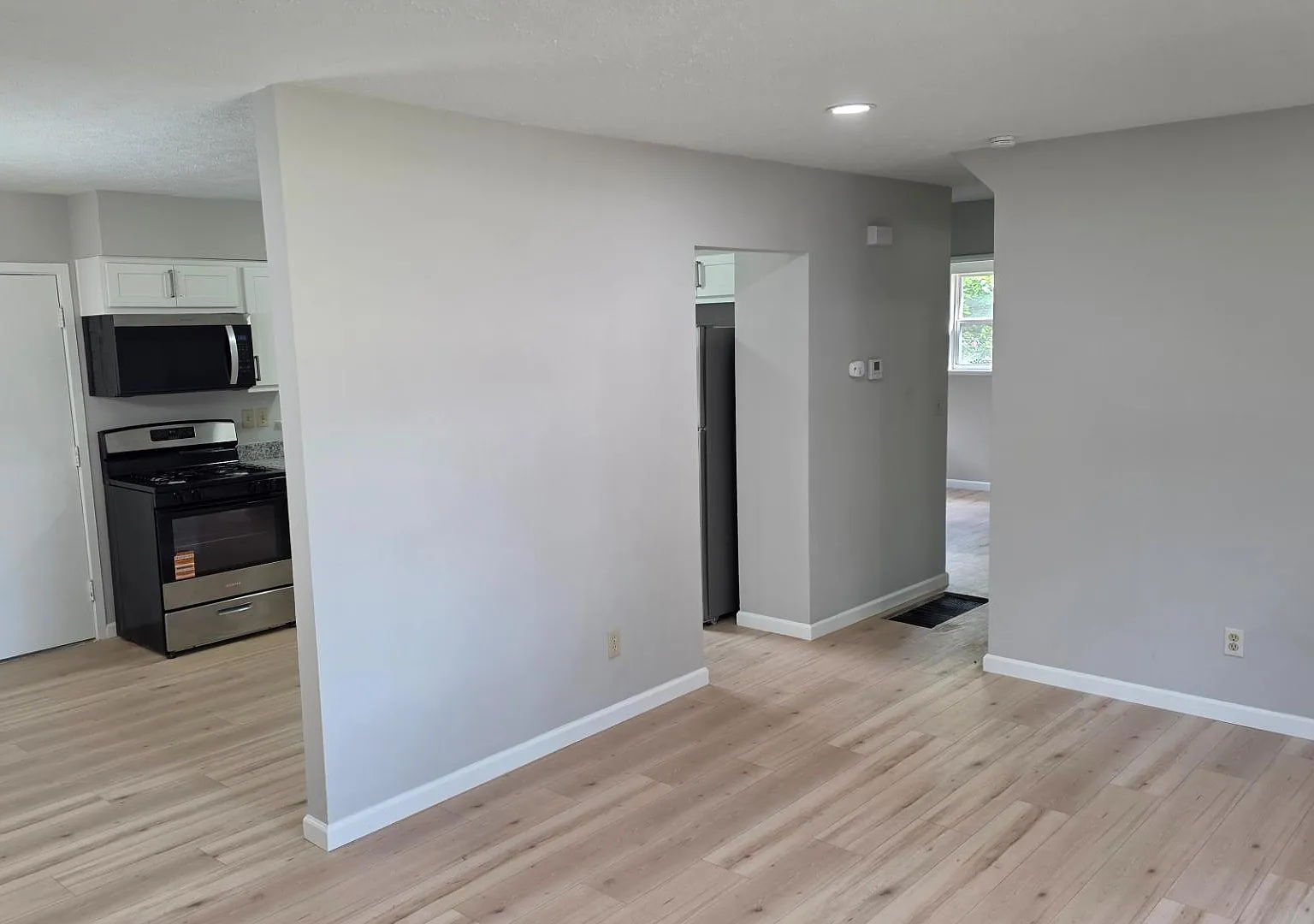 11554 Framingham Drive — Photo 4