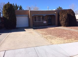 1017 Richmond Dr NE, Albuquerque, NM 87106