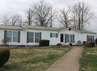 15020 Meacham Rd, Hopkinsville, KY 42240