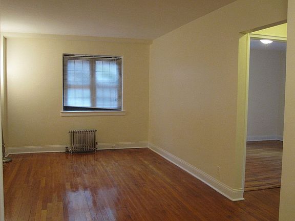 4th image of 14133 78th Ave APT 1A