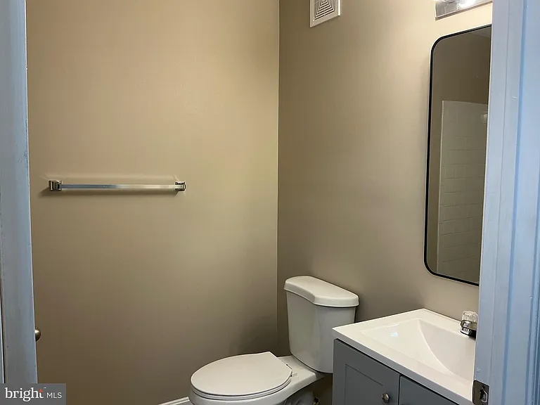 8961 Town Center Cir #1-101 — Photo 6