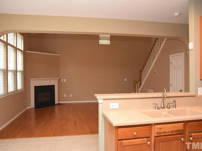 8224 Stone Cellar Dr — Photo 14