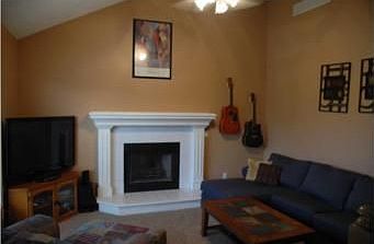 3rd image of 523 Melissa St