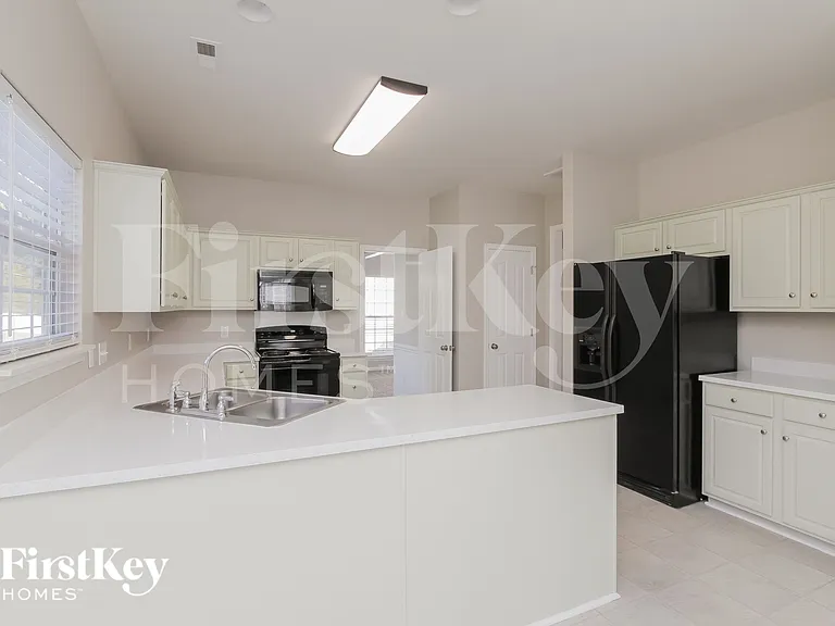 12231 Shadow Ridge Ln — Photo 6
