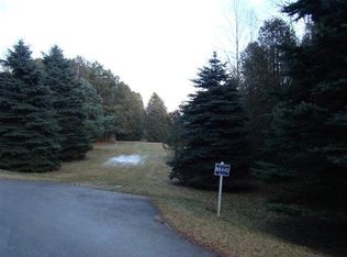 N8458 County Rd S, Algoma, WI 54201