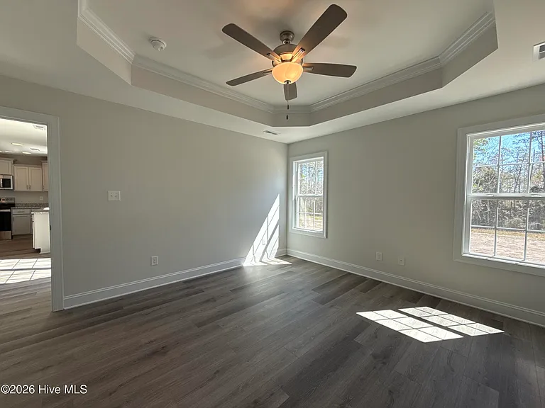 1019 Croaker Ct — Photo 15
