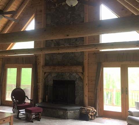 Great Rm Vaulted Ceiling