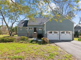 1019 Yacht Ct, New Bern, NC 28560