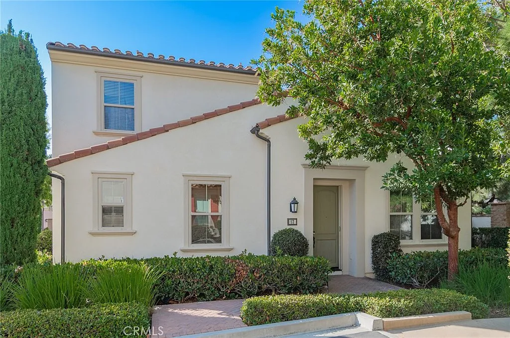 4 bed, 1904 sqft, $5,100 — Photo 3