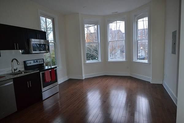 1st image of 2308 Delancey Pl APT 1R