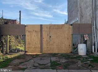 4545 Hedge St, Philadelphia, PA 19124