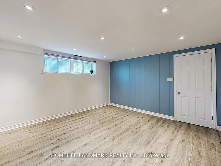 11 Uplands Ave #BASEMENT — Photo 20