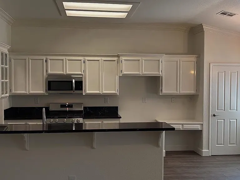 6503 Everglades Ct — Photo 3