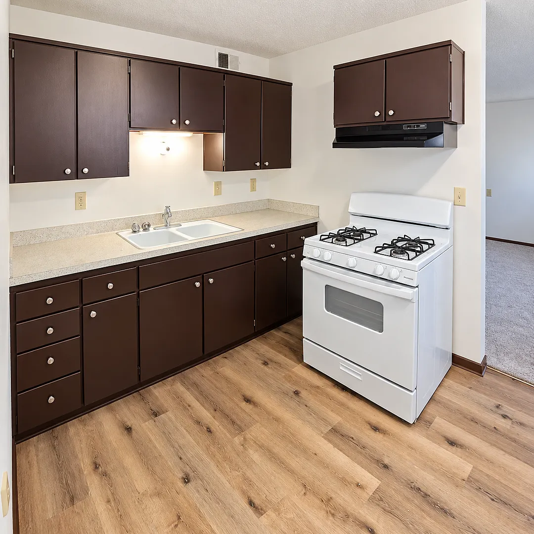 875 N 25th-6 Plex — Photo 4
