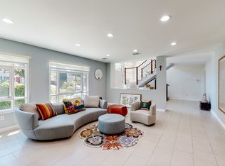 1121 S Wilton Pl, Los Angeles, CA 90019