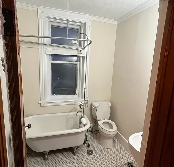 2963 Pacific St — Photo 9