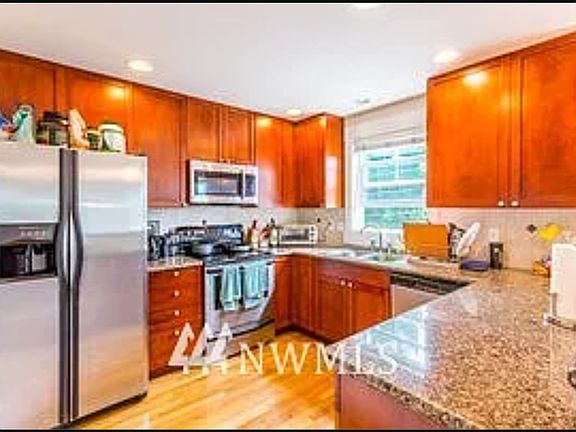 5th image of 1312 N 95th St